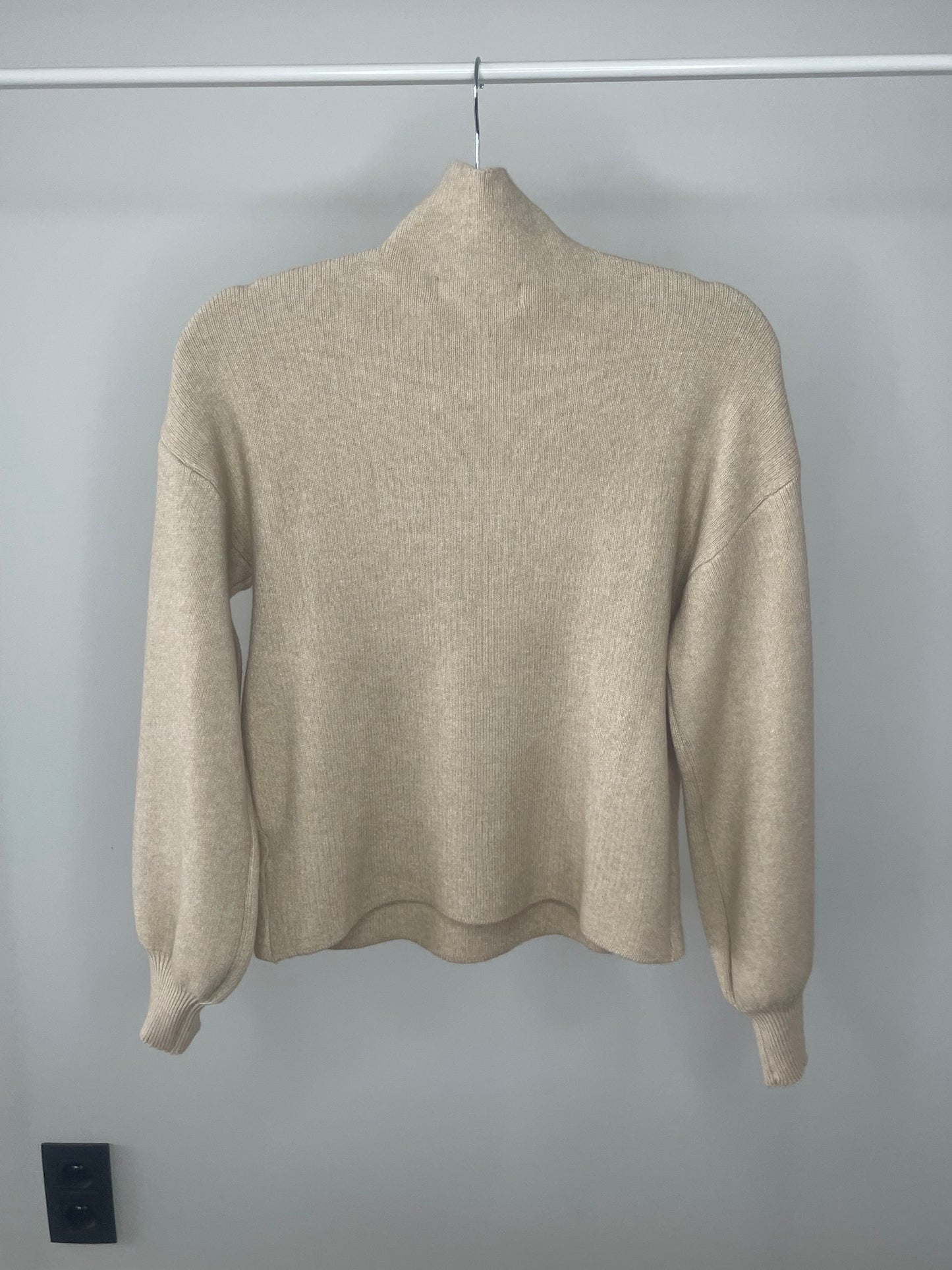 Beige trui
