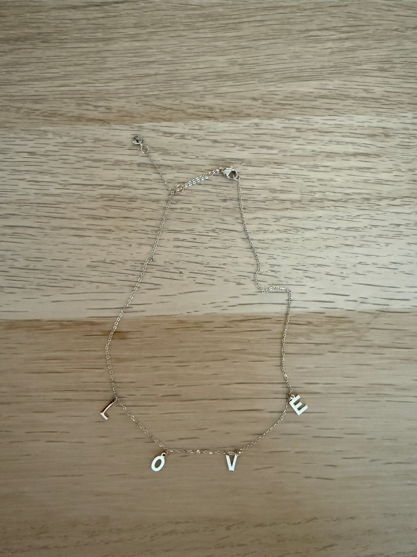 Ketting L O V E