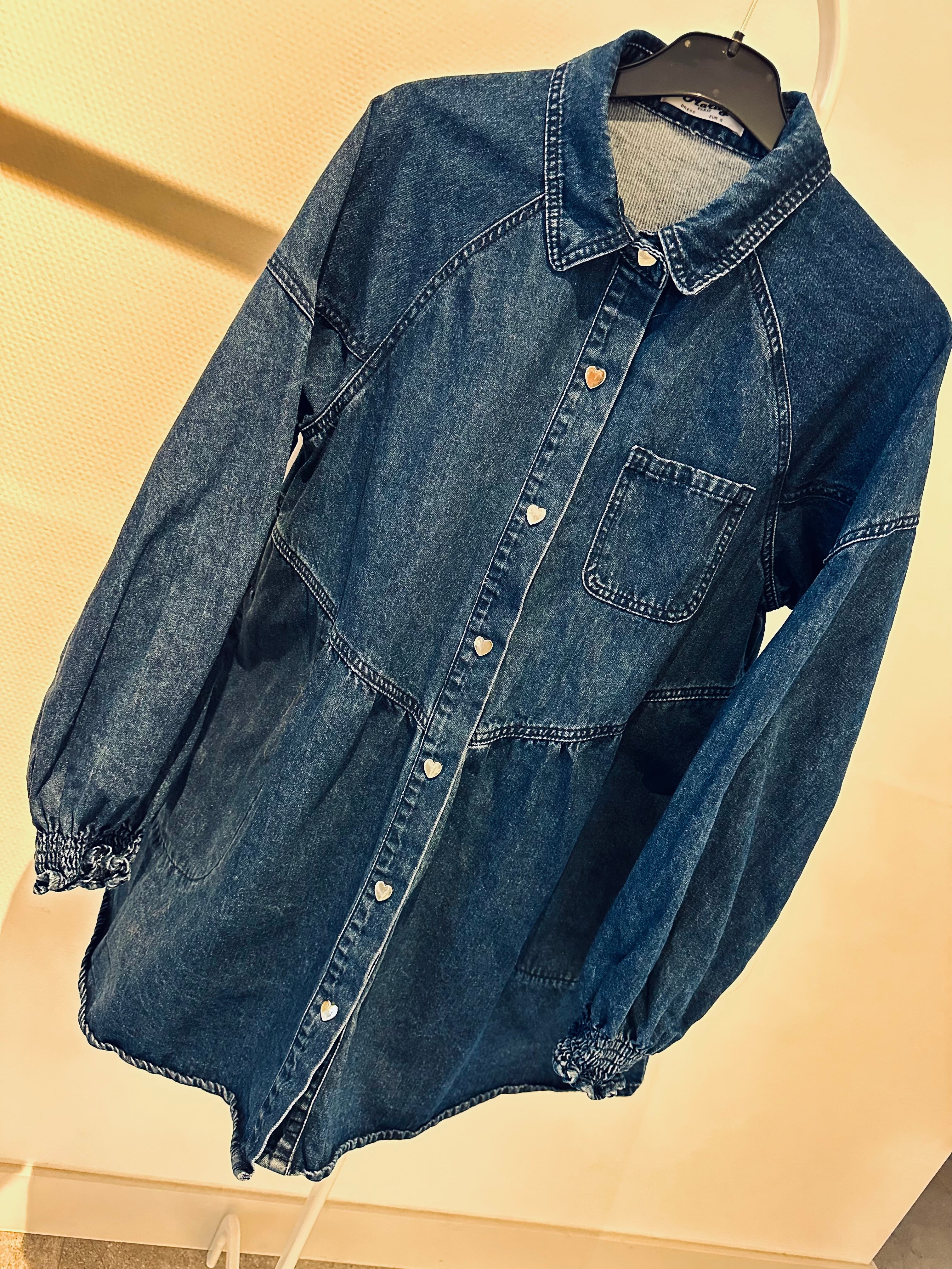 Donker jeanskleed
