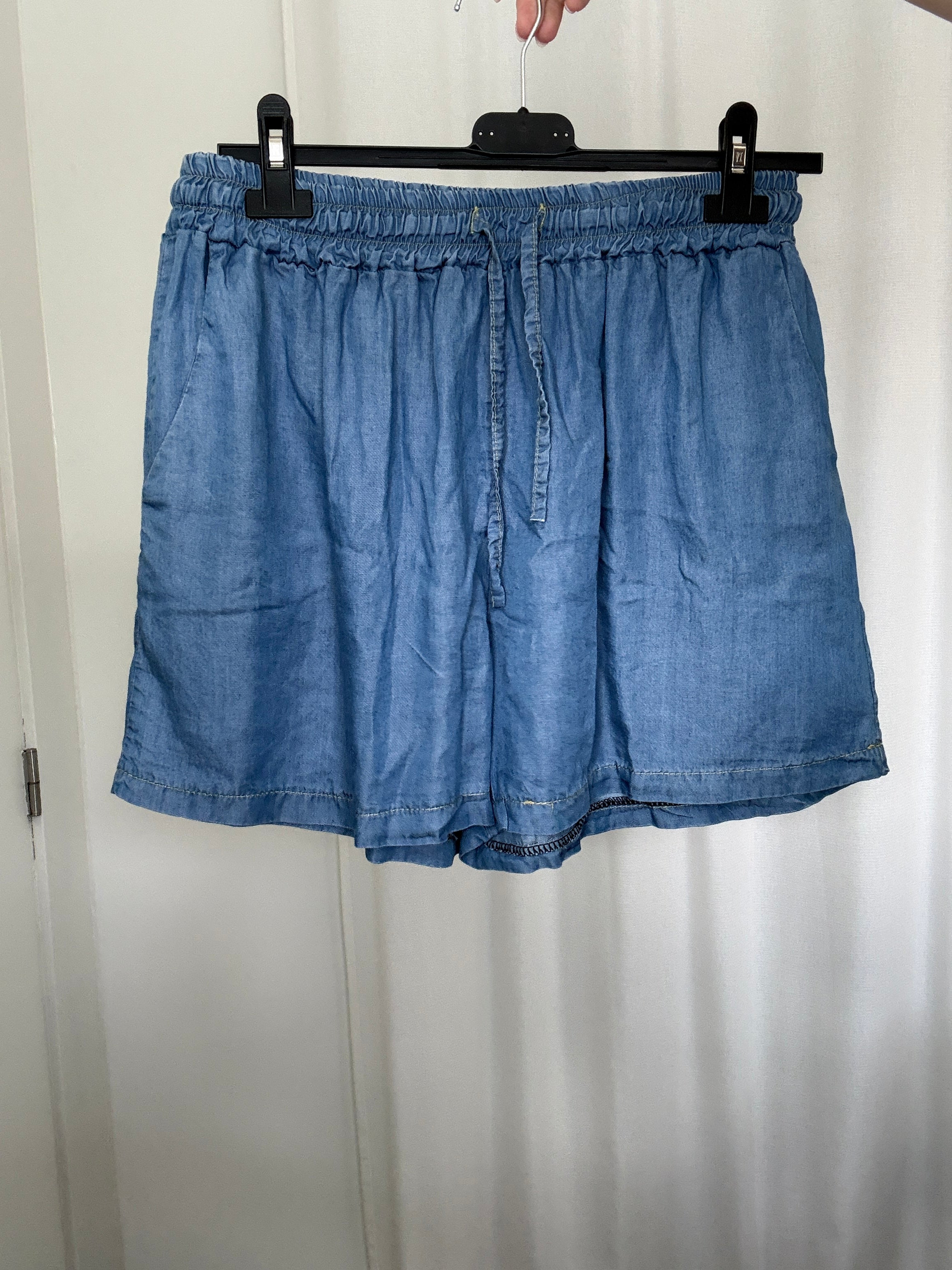 Shortje ‘jeans’ - TU