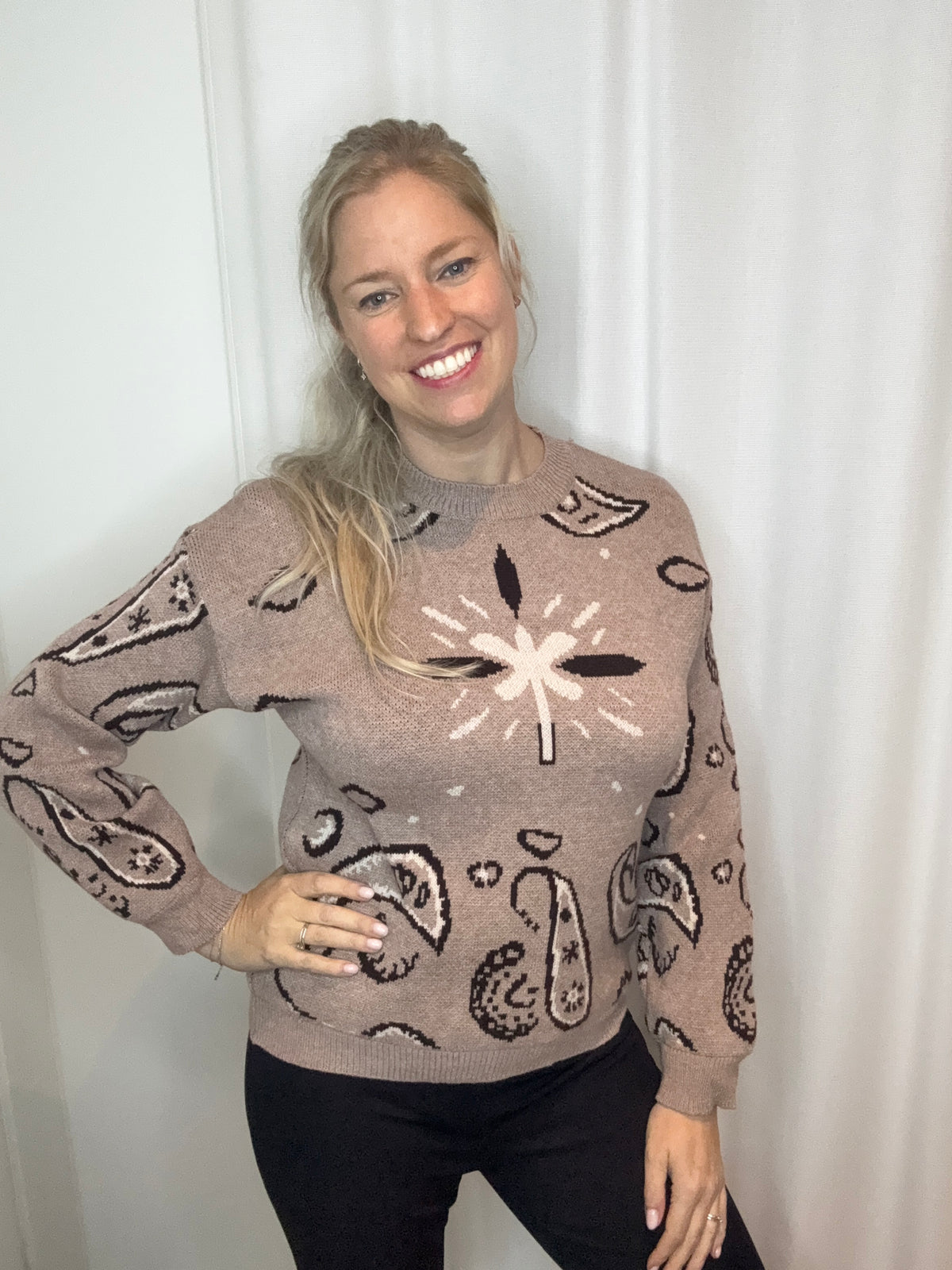 Insta sweater